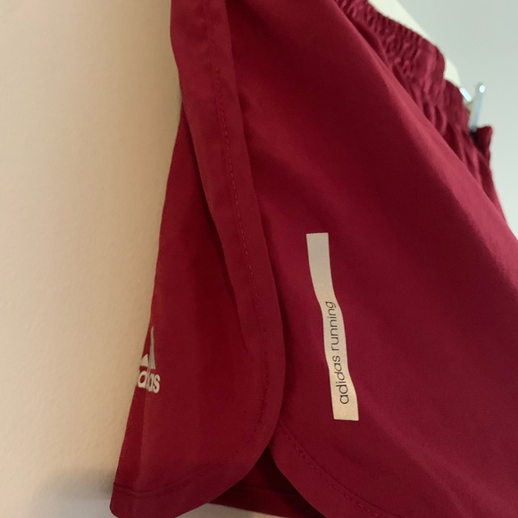 Adidas aeroready running shorts, size M - Picture 5 of 6